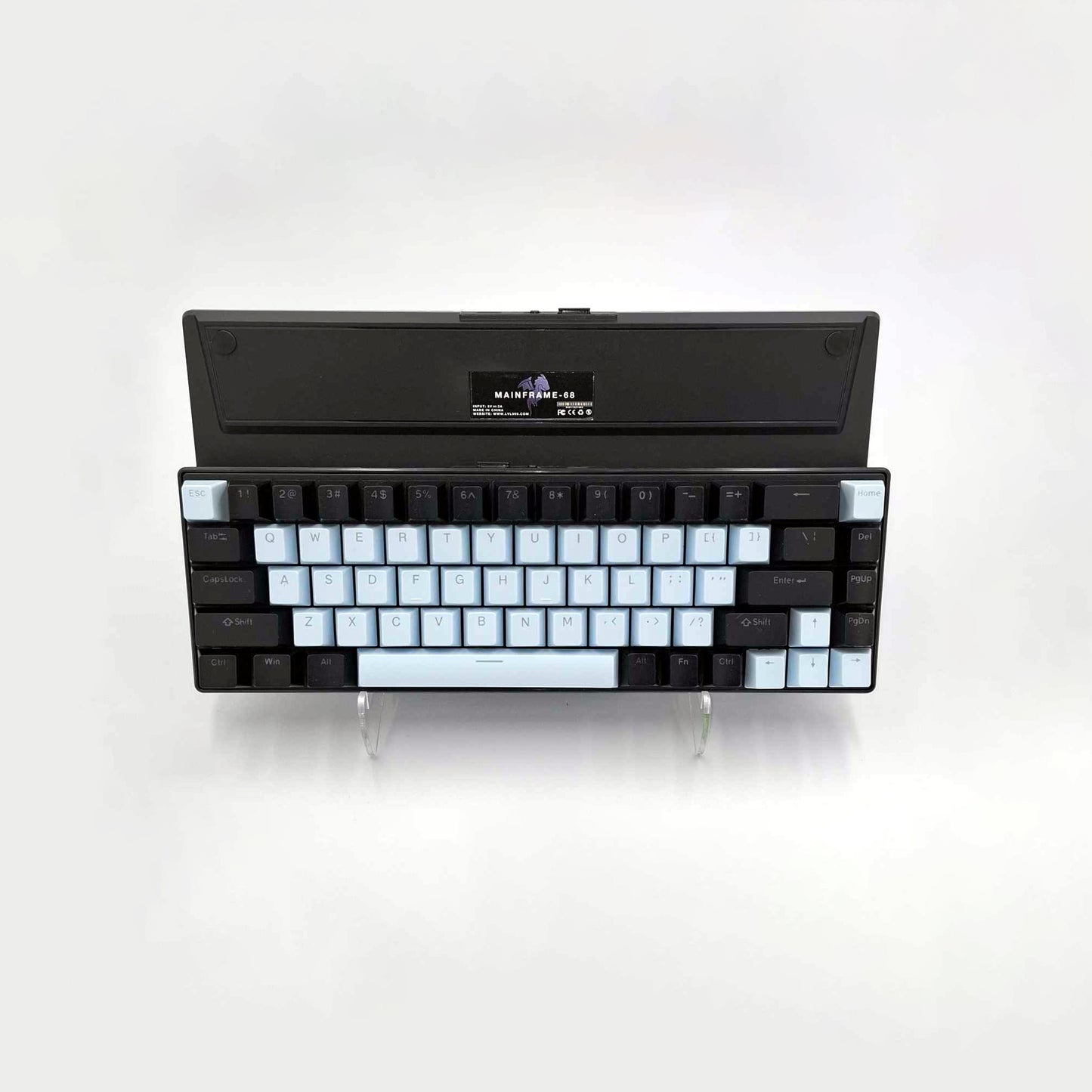 M68 Keyboard 65%- Snowflake Night