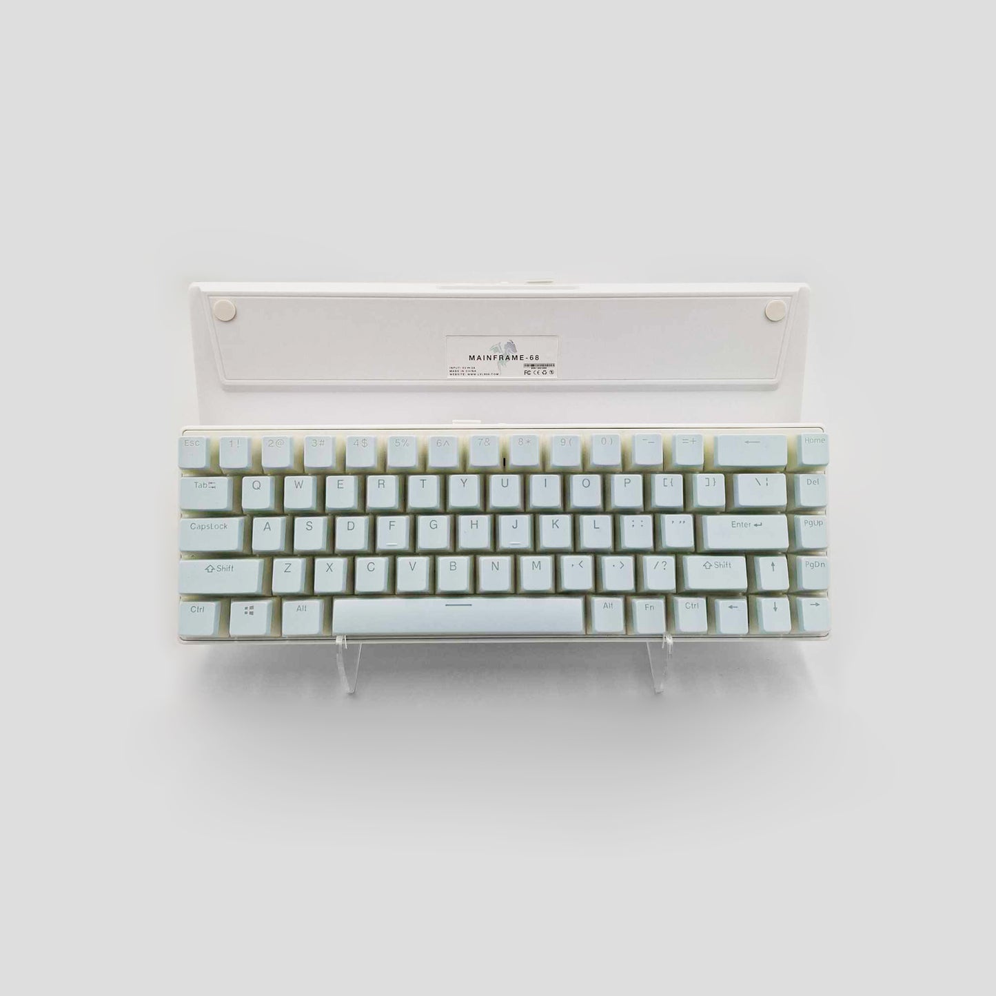 M68 Keyboard 65% - Snowflake Pudding